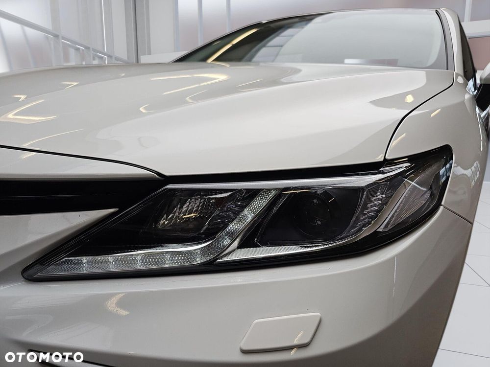 Toyota Camry 2.5 Hybrid Prestige CVT - 34