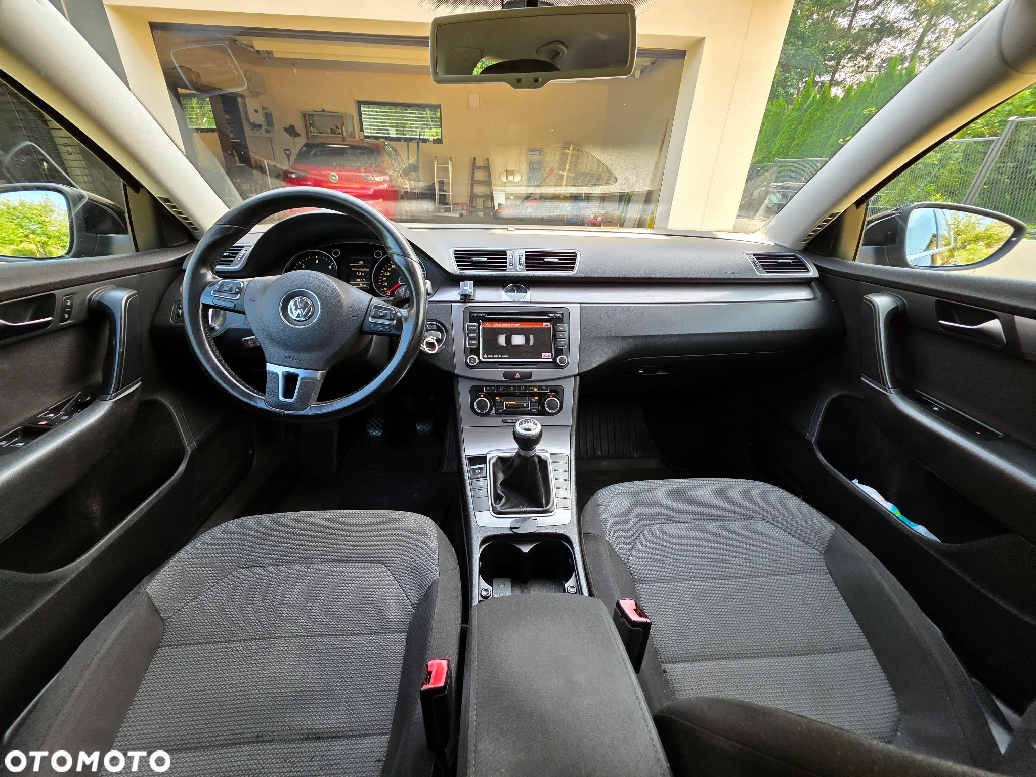 Volkswagen Passat 2.0 TDI DPF Comfortline - 14