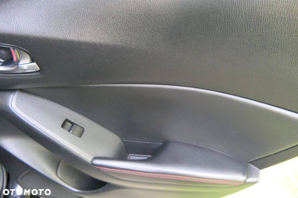 Mazda 3 SKYACTIV-G 120 Sports-Line - 36