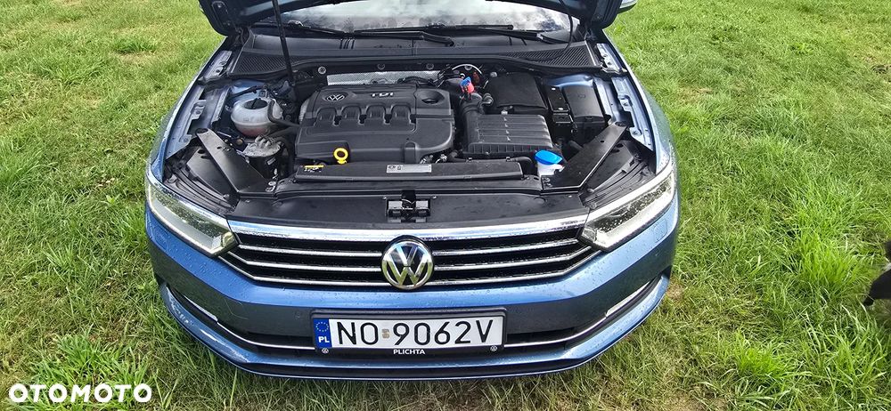 Volkswagen Passat 2.0 TDI SCR Comfortline - 8