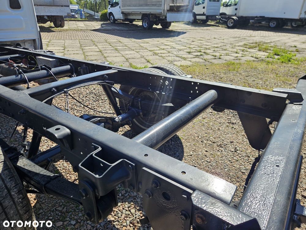 Iveco Daily 35C18 - 14
