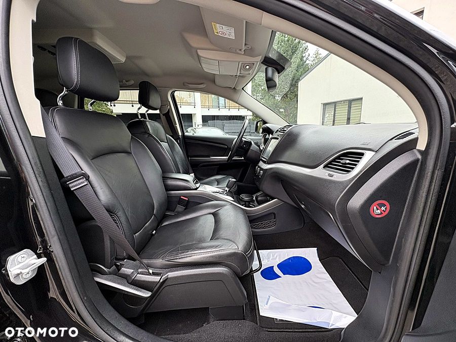 Fiat Freemont 2.0 Multijet Lounge AWD - 31