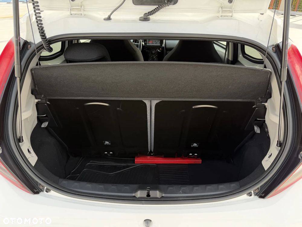 Toyota Aygo x-play - 9