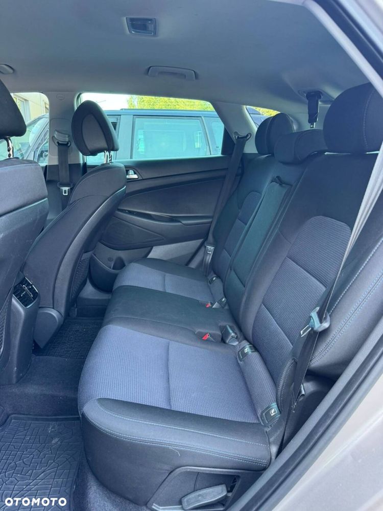 Hyundai Tucson 1.7 CRDI BlueDrive Style 2WD DCT - 30