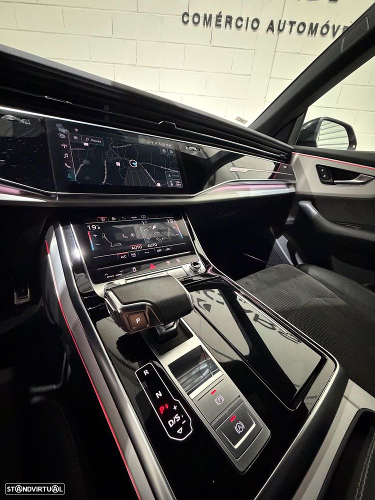 Audi Q8 50 TDI quattro Tiptronic - 26