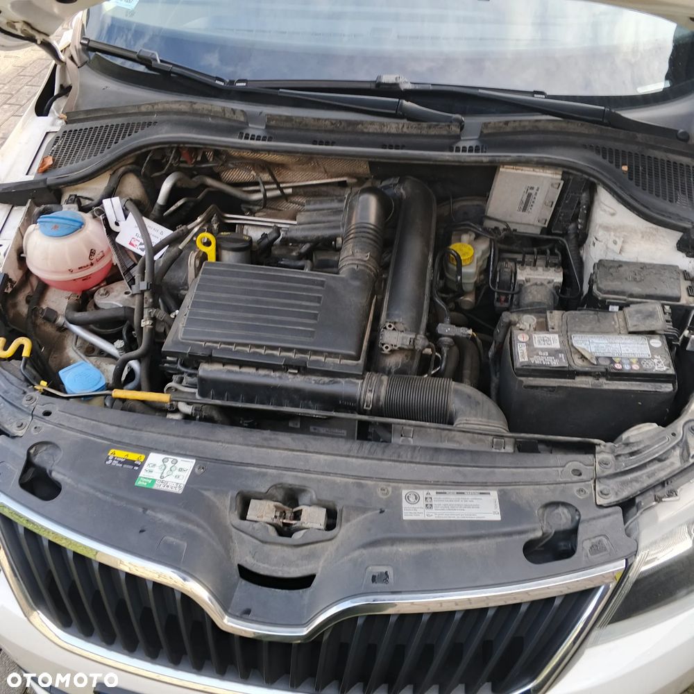 Skoda RAPID 1.2 TSI Active - 10