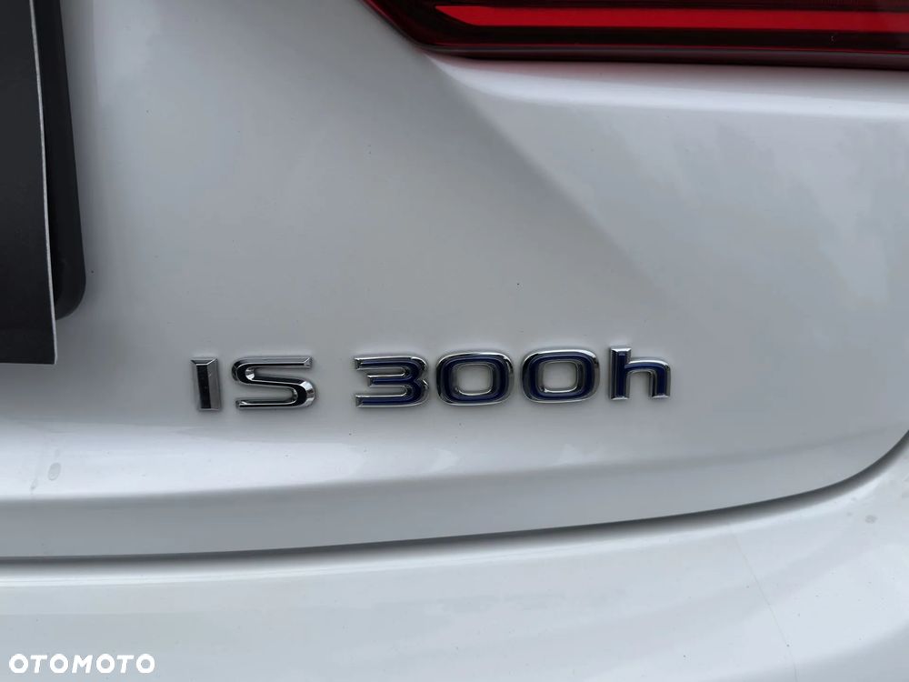 Lexus IS 300h Elite EU6 - 5