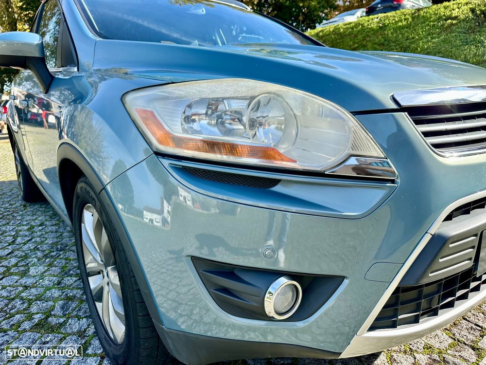 Ford Kuga 2.0 TDCi Titanium - 11