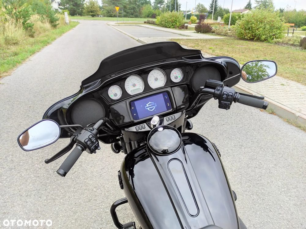 Harley-Davidson Touring Street Glide - 6