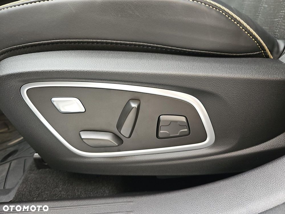 Renault Austral 1.2 E-Tech Full Hybrid 200 Iconic MMT - 25