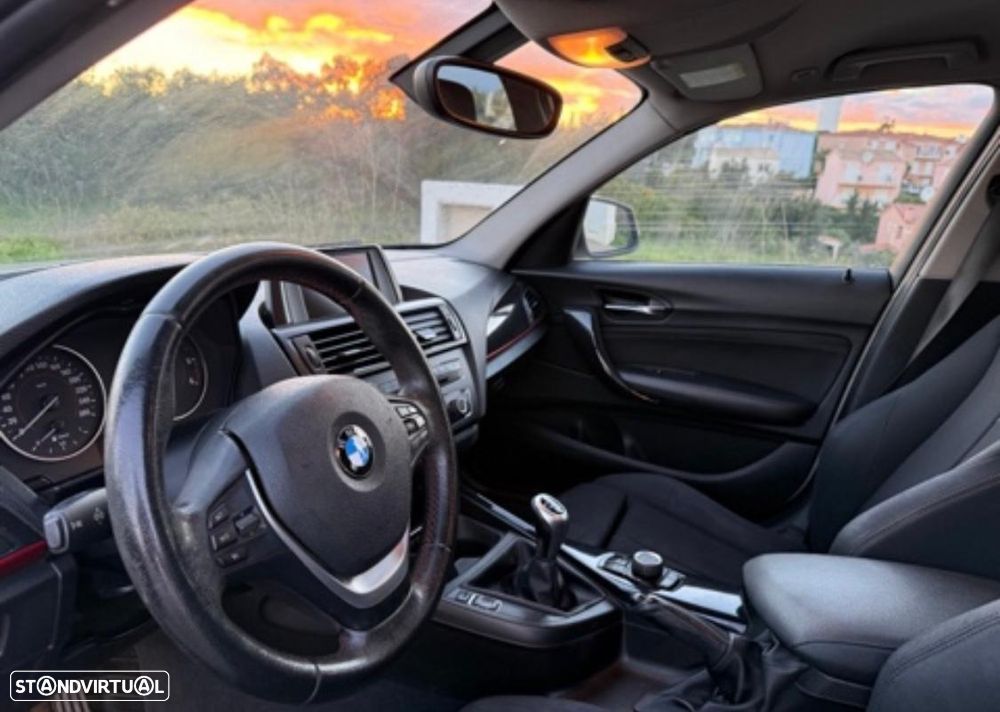 BMW 118 d Line Sport - 3
