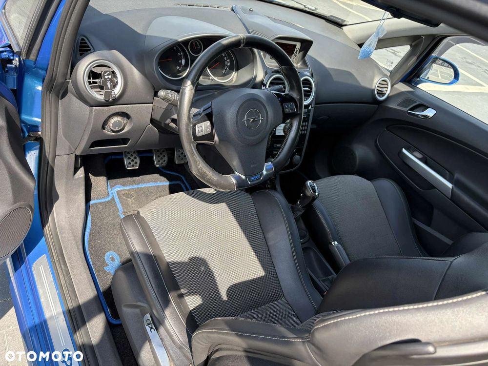 Opel Corsa 1.6T OPC - 19