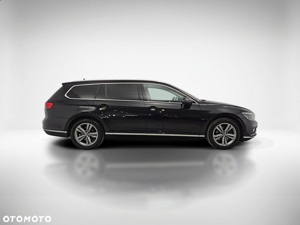 Volkswagen Passat Variant 1.5 TSI EVO Elegance DSG - 6