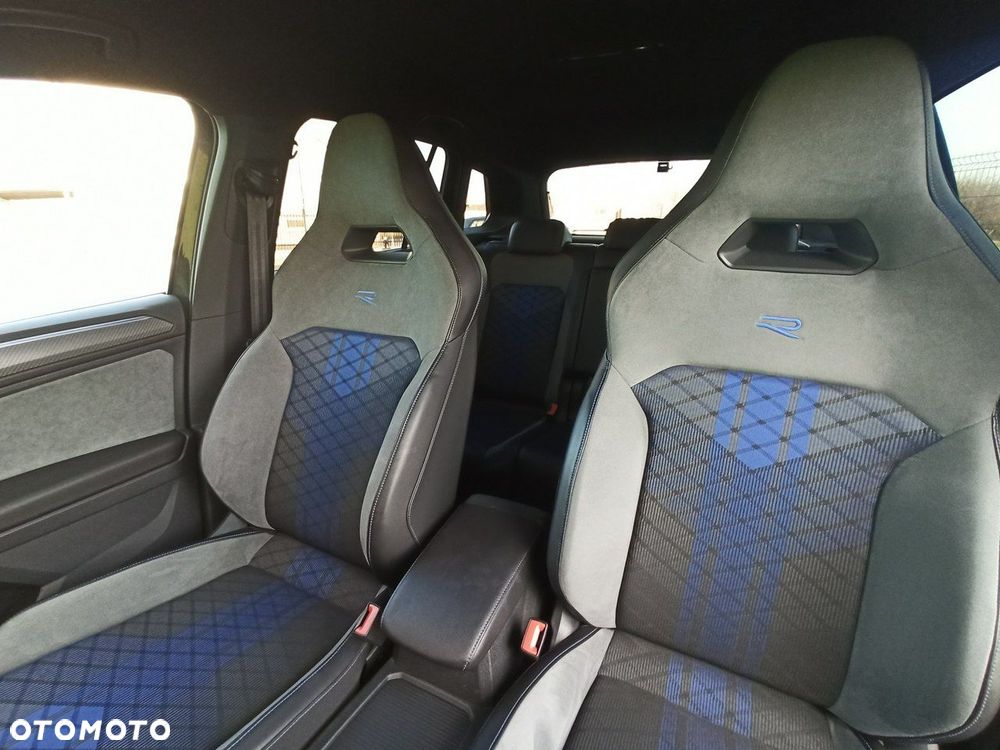 Volkswagen Tiguan - 8