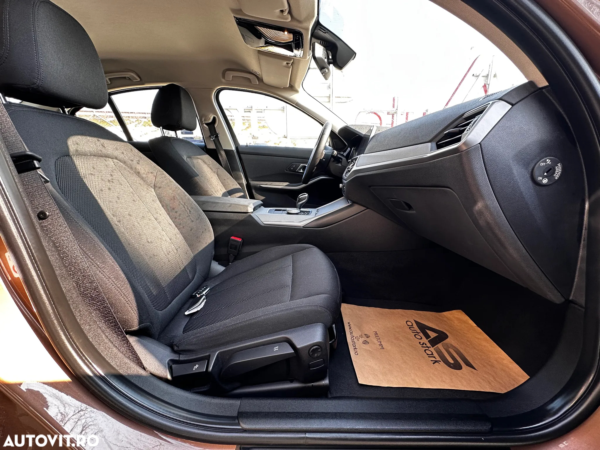 BMW Seria 3 318d Aut. - 19
