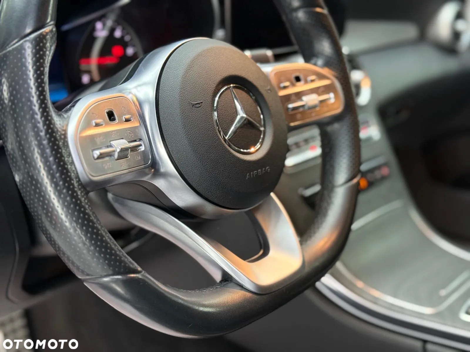 Mercedes-Benz Klasa C 300 de T 9G-TRONIC AMG Line - 21