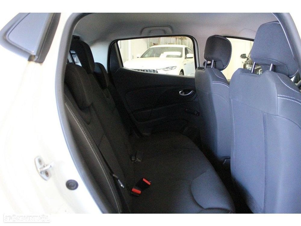 Renault Clio 0.9 TCe Limited - 9