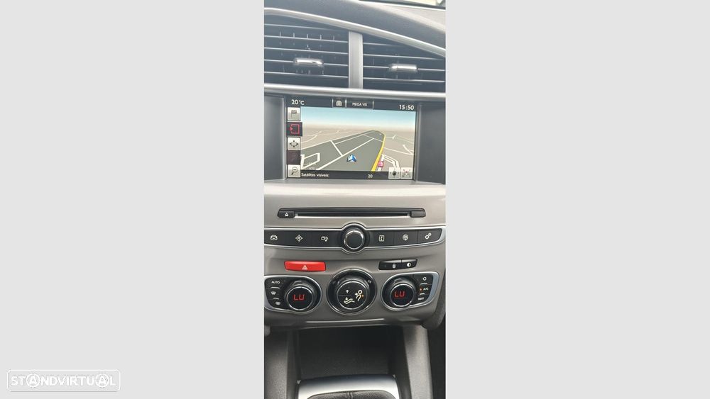 Citroën C4 1.2 PureTech Feel — fotografia 11