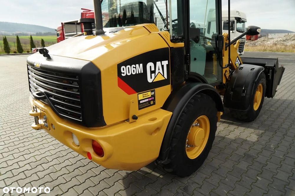 Caterpillar 906M / ŁADOWARKA KOŁOWA / 2019 ROK / ŁYŻKA SZCZĘKOWA / - 23