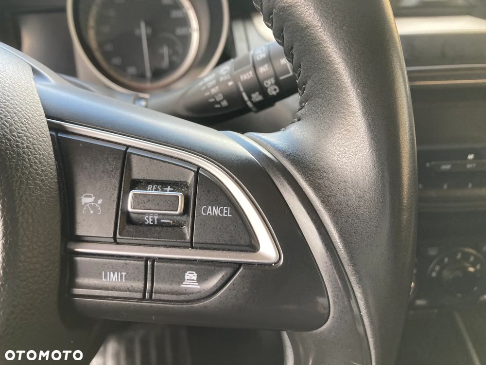 Suzuki Swift 1.2 Dualjet SHVS Premium - 10