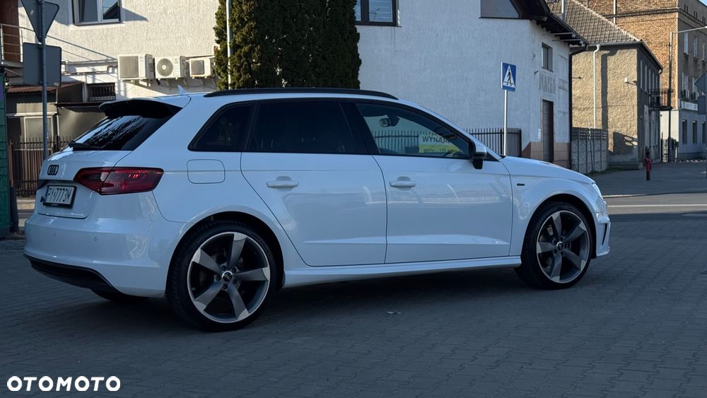 Audi A3 Sportback - 19