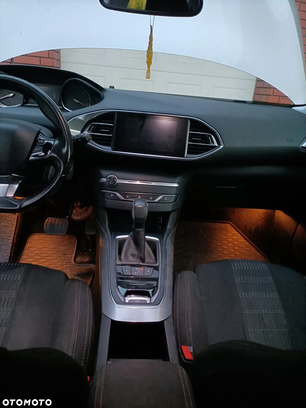Peugeot 308 - 5