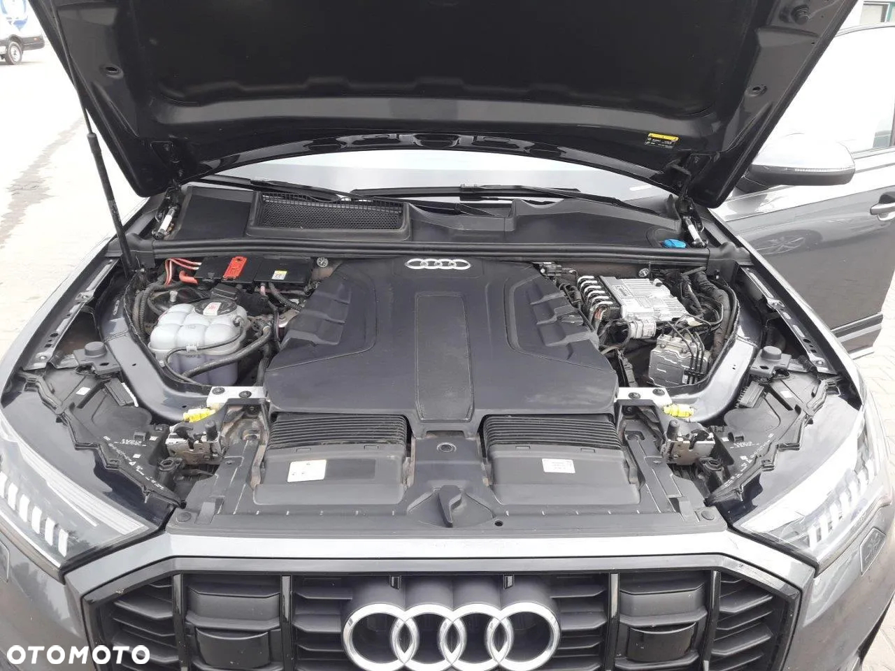 Audi Q7 - 11