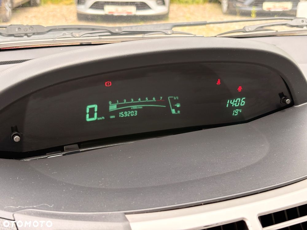 Toyota Yaris 1.3 Luna - 15