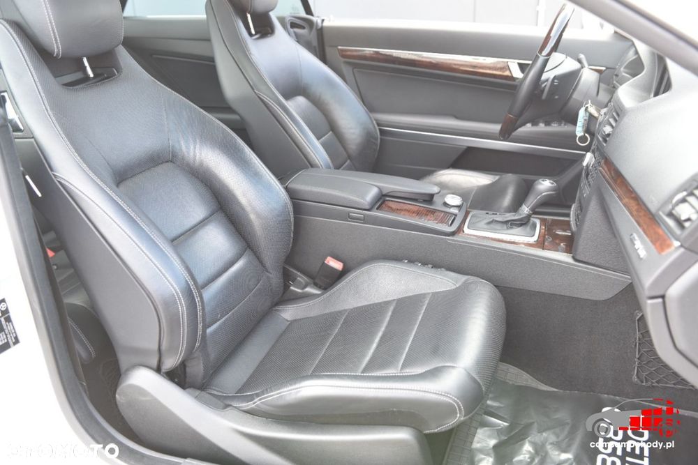 Mercedes-Benz Klasa E - 24