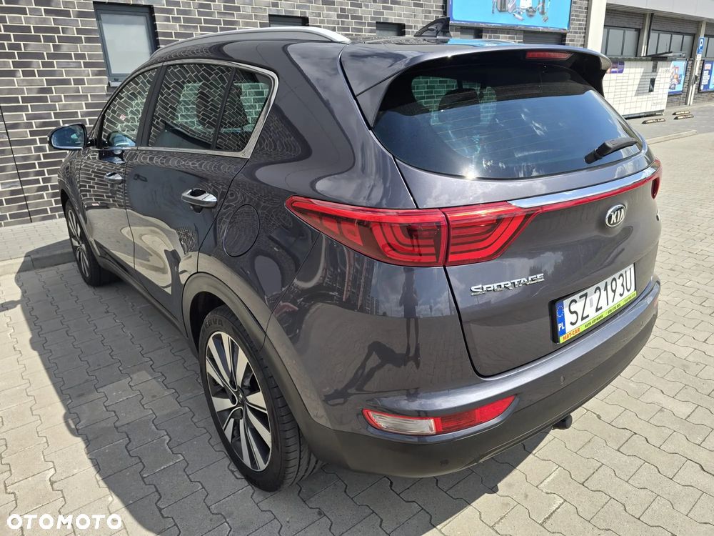 Kia Sportage 1.7 CRDI 2WD Dream-Team Edition - 13