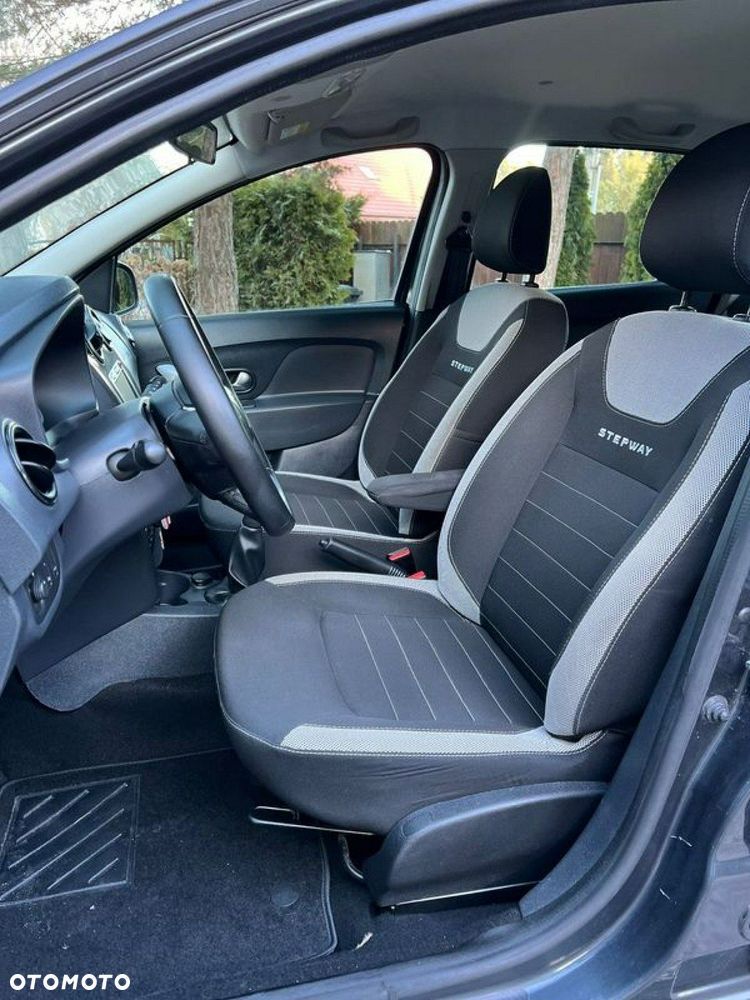 Dacia Sandero Stepway TCe 90 (S&S) Prestige - 10