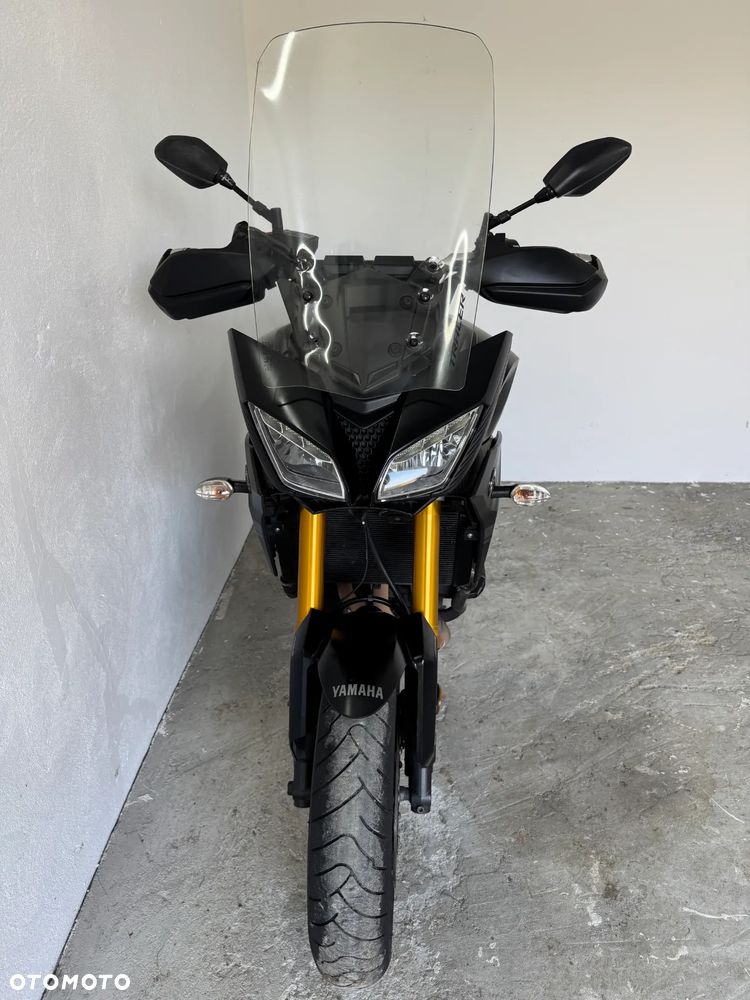 Yamaha MT - 6
