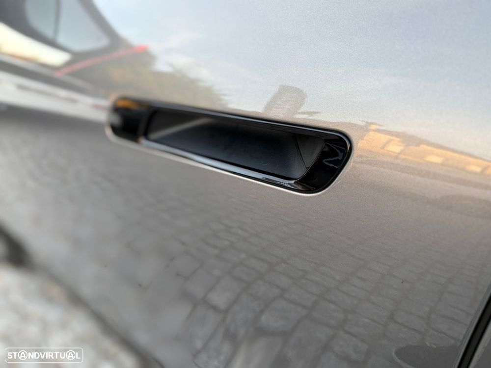 BMW iX xDrive 40 Pack Desportivo - 18