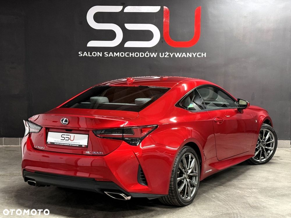 Lexus RC 300h F Sport - 5