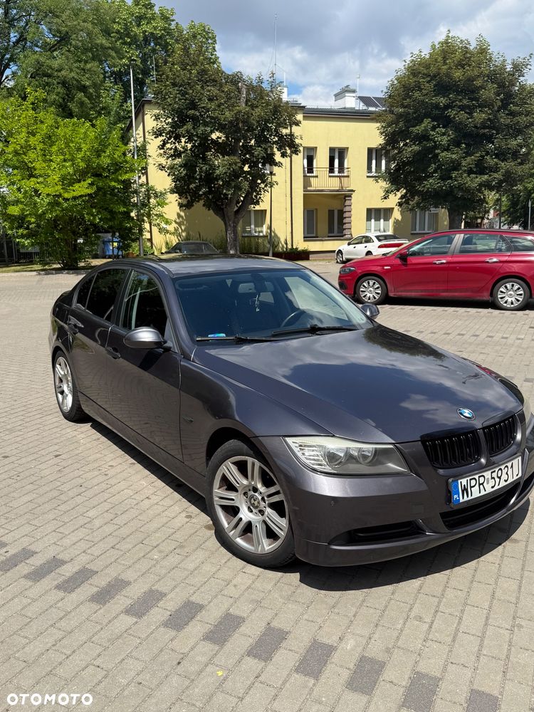 BMW Seria 3 - 1