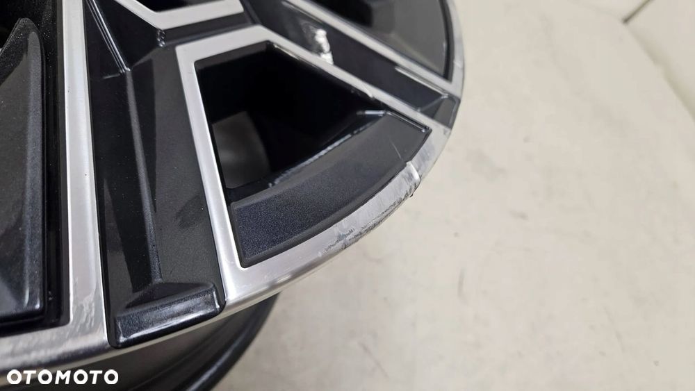 felga aluminiowa bmw 5 i5 g60 g61 m-pakiet 10jx20" et46 5a324e9 - 2