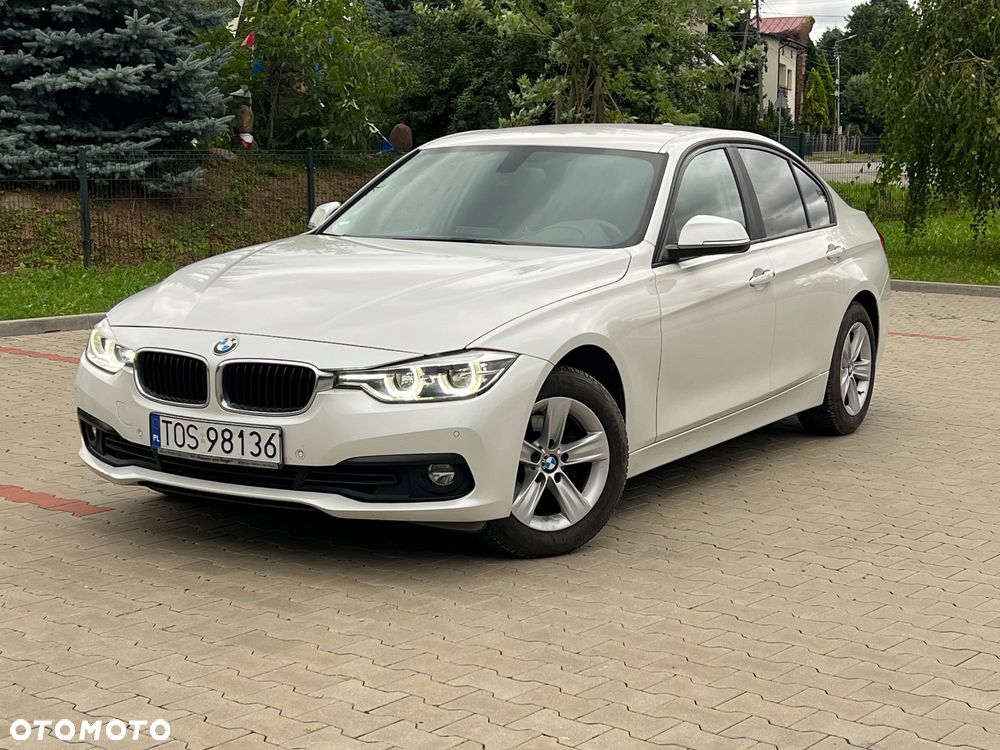 BMW Seria 3 318i - 1