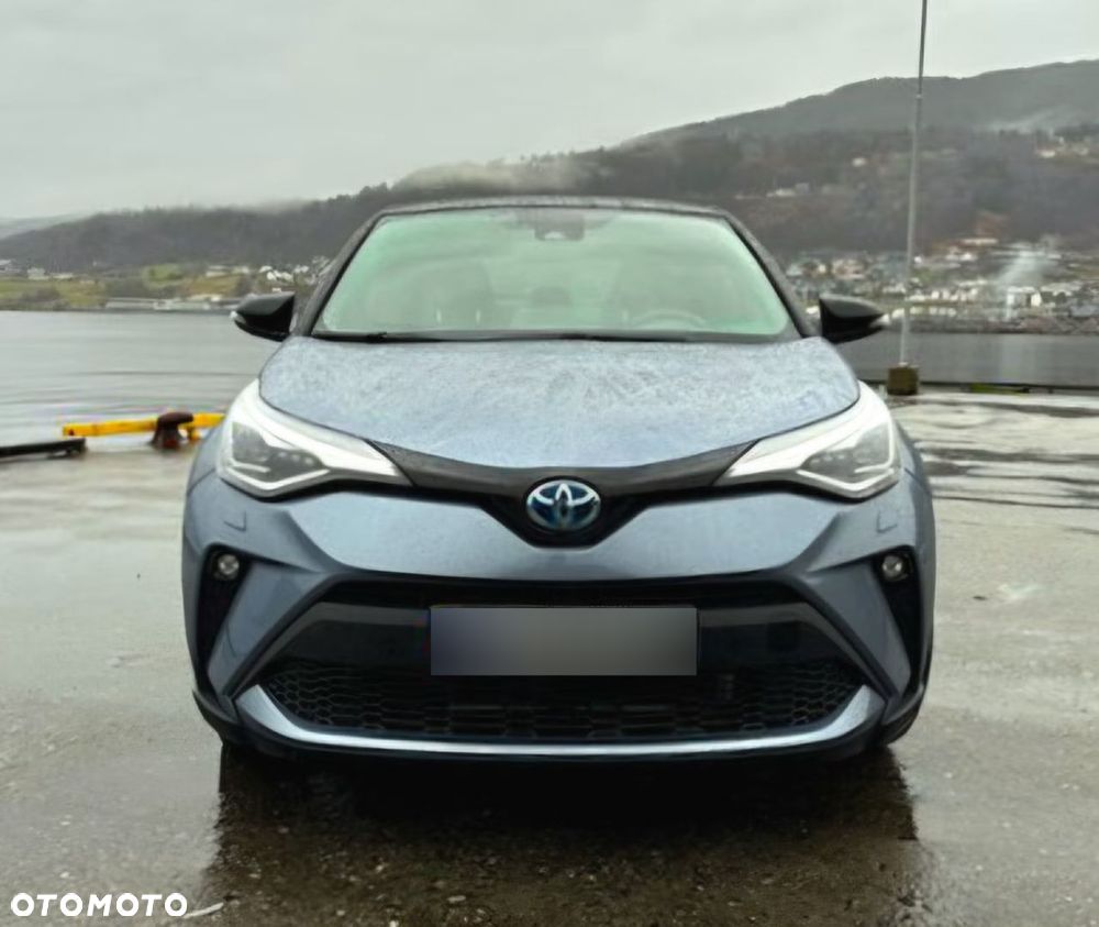 Toyota C-HR Lounge - 8