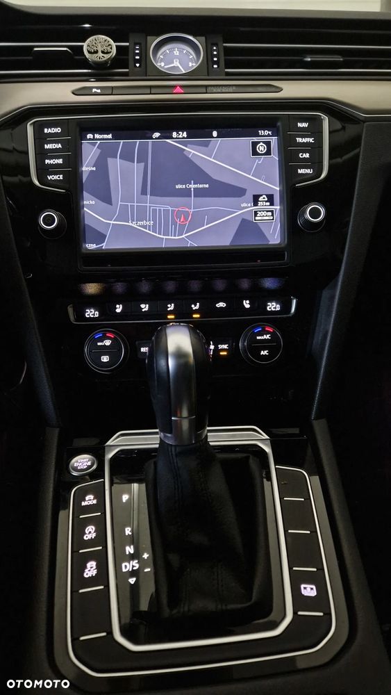 Volkswagen Passat 2.0 TDI BMT Highline DSG - 22