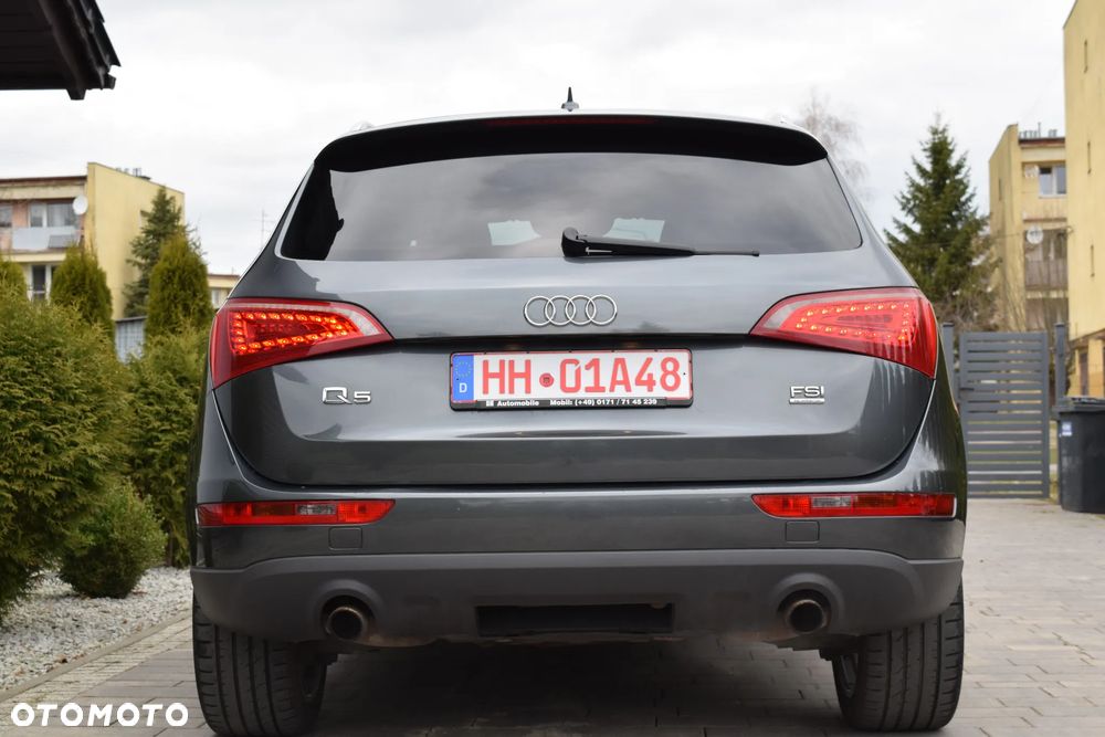 Audi Q5 3.2 FSI Quattro S tronic - 12