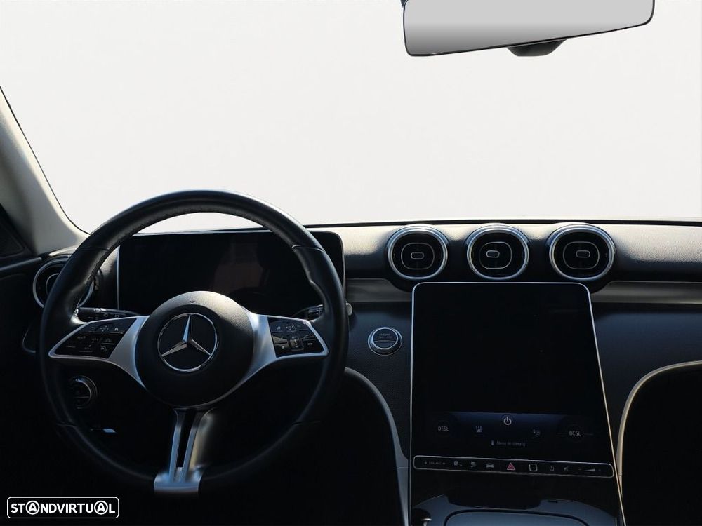 Mercedes-Benz C 300 — fotografia 11