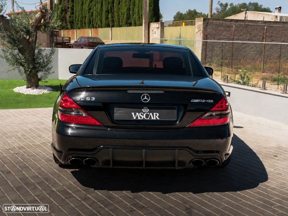 Mercedes-Benz SL 63 AMG Standard - 9