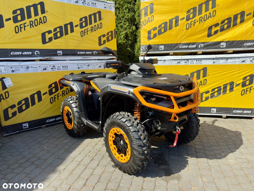 Can-Am Outlander - 1