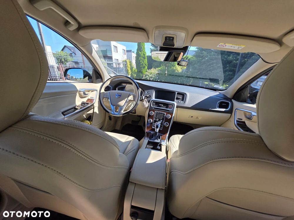 Volvo S60 2.5 T5 AWD - 16