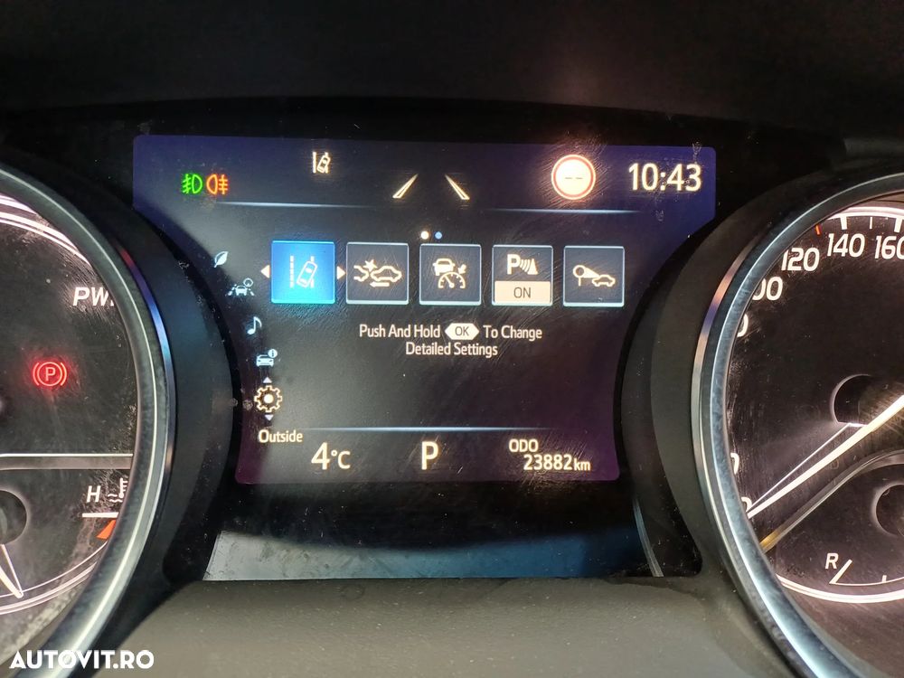 Toyota Camry 2.5 Exclusive - 16