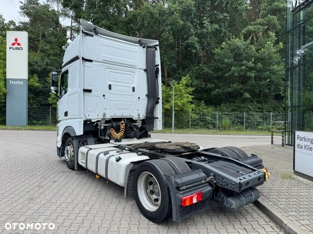 Mercedes-Benz Actros - 6
