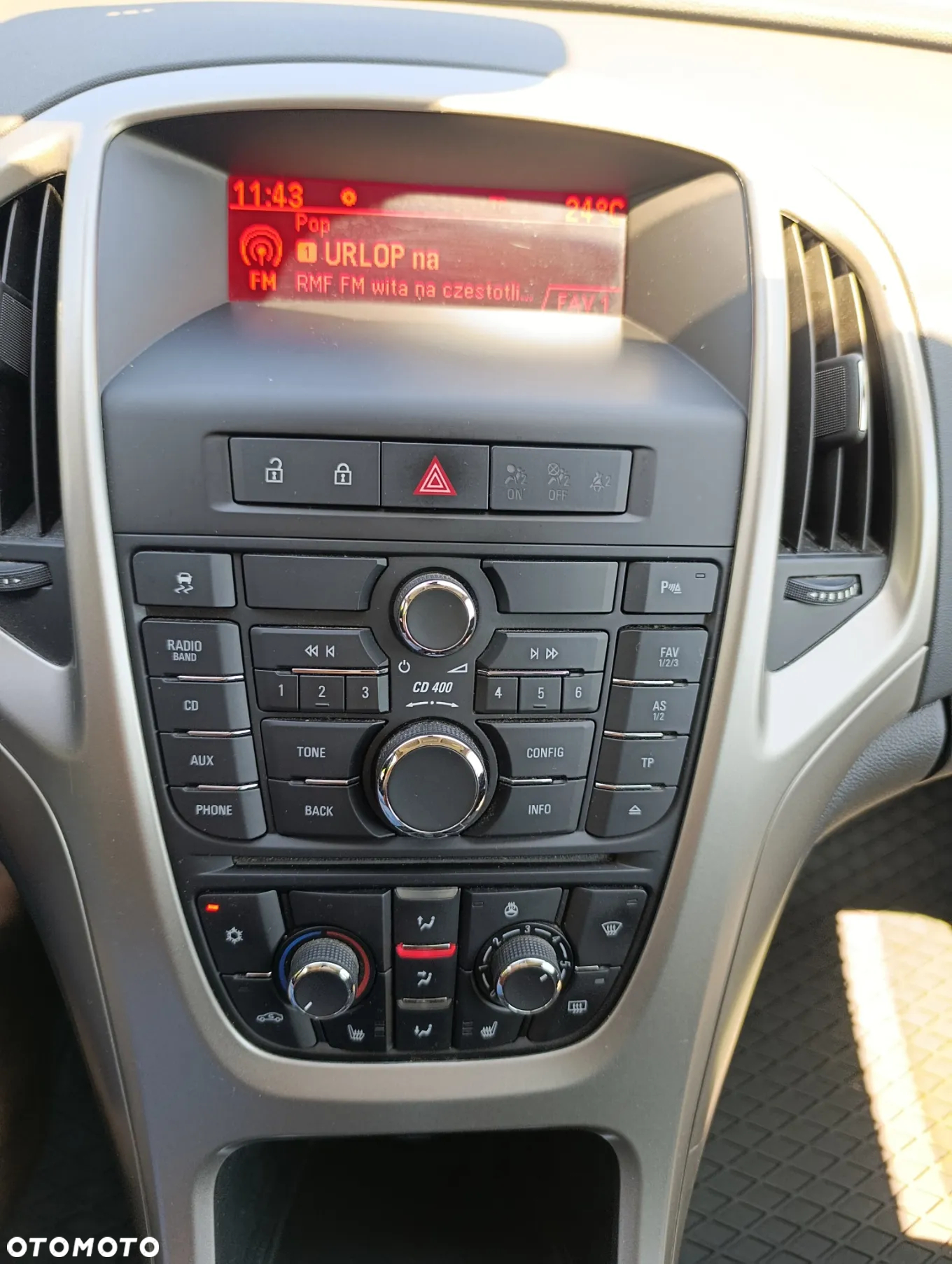Opel Astra - 16