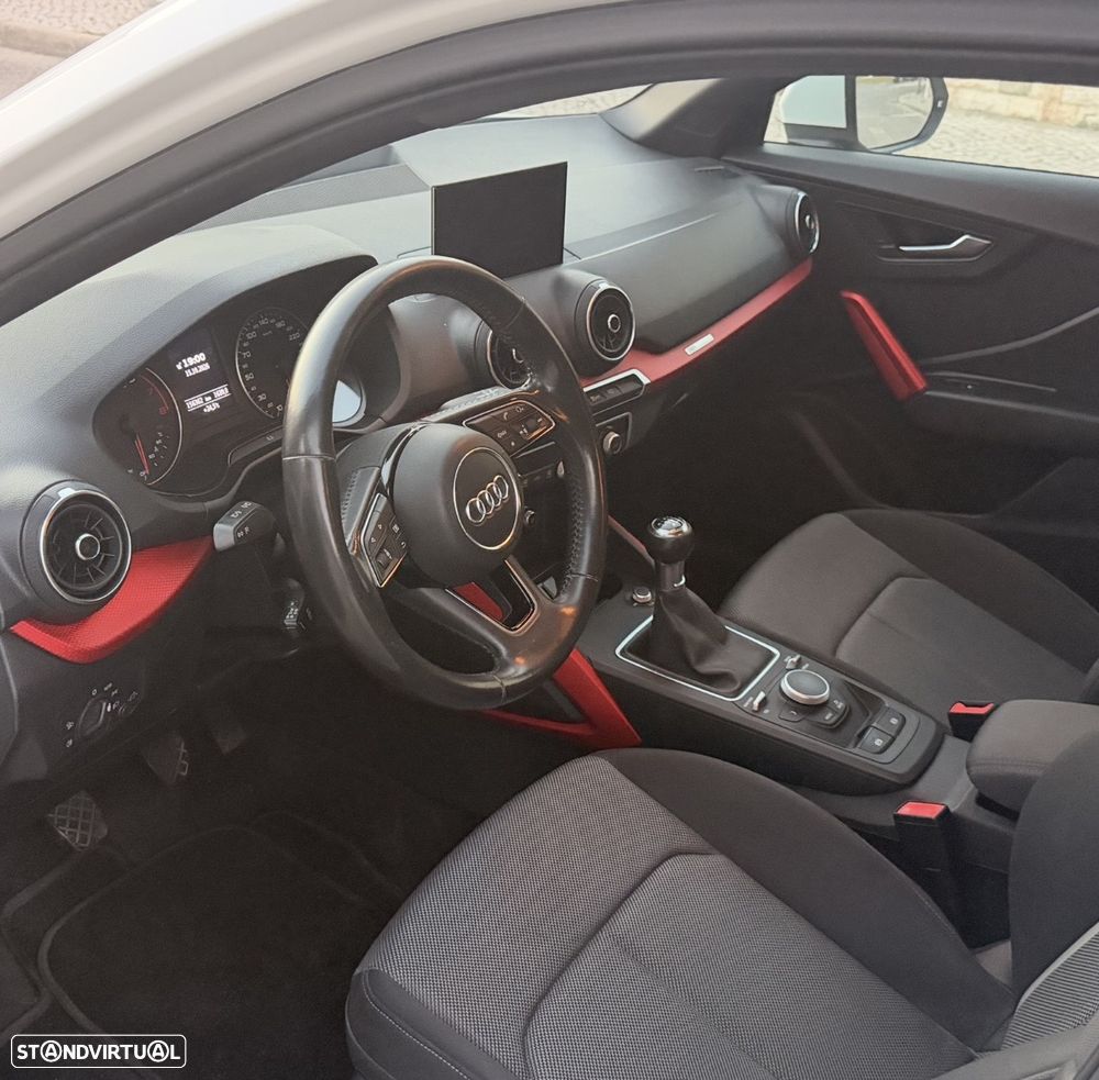 Audi Q2 - 19