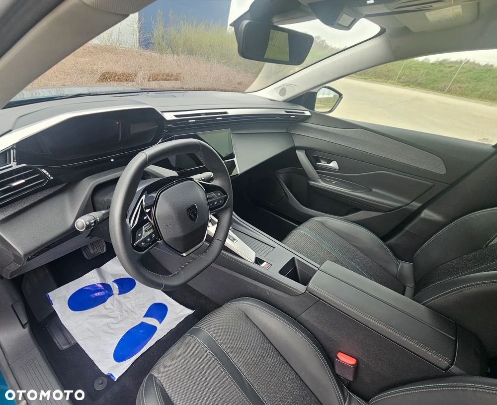 Peugeot 408 1.2 PureTech mHEV Allure S&S e-DCS6 - 12