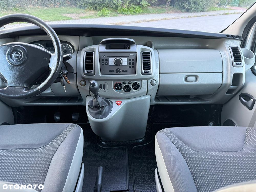 Opel VIVARO L2H1 Długi Klima Elektryka Tempomat Dubel Kabina Brygadówka Rury Serwis - 9